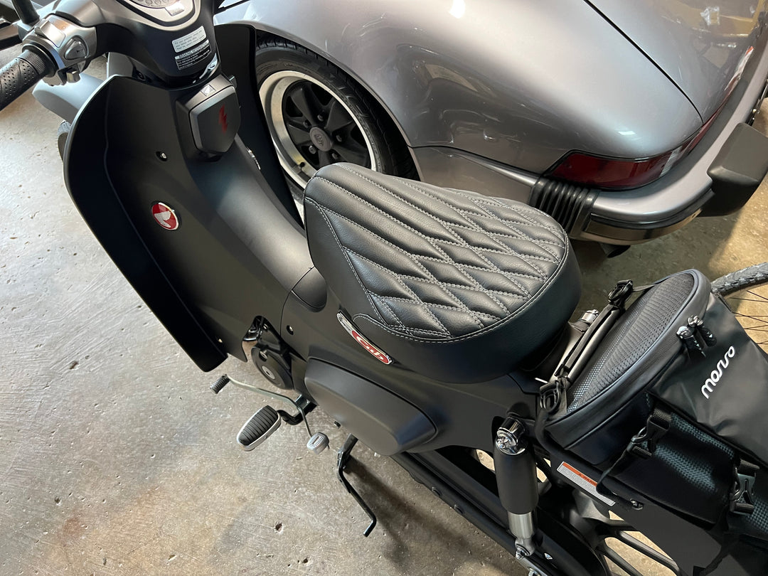 Honda Super Cub C 125 Black Diamond Pleat Seat Cover