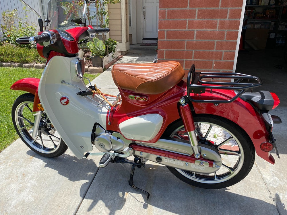 Honda Super Cub diamond pleat seat cover detail