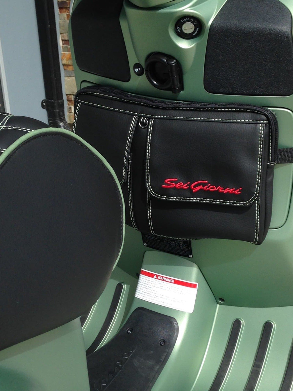 Vespa GTS Sei Giorni glove box bag