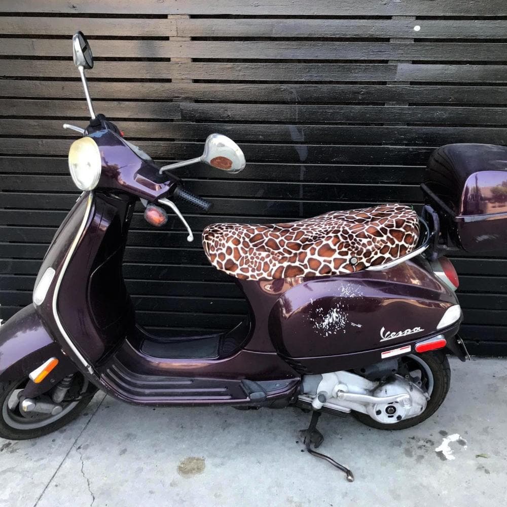 Vespa LX giraffe print fur seat cover customer photo