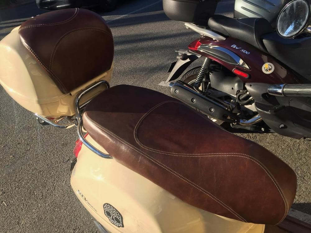 Vespa GT200 whiskey brown backrest pad and seat cover set